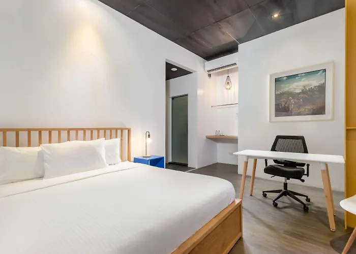 Draper Hotel Makati Makati City